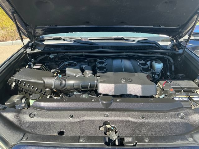 Used 2016 Toyota 4Runner SR5 RWD image 20