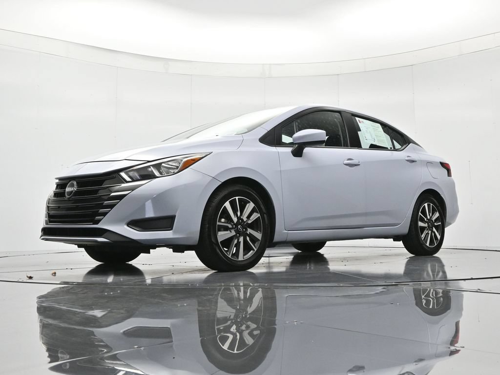 Used 2024 Nissan Versa SV FWD image 36