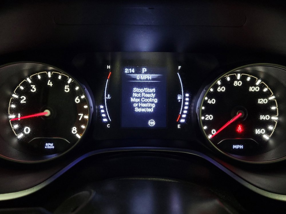 Used 2018 Jeep Compass Latitude w/ Cold Weather Group AWD/4WD image 23