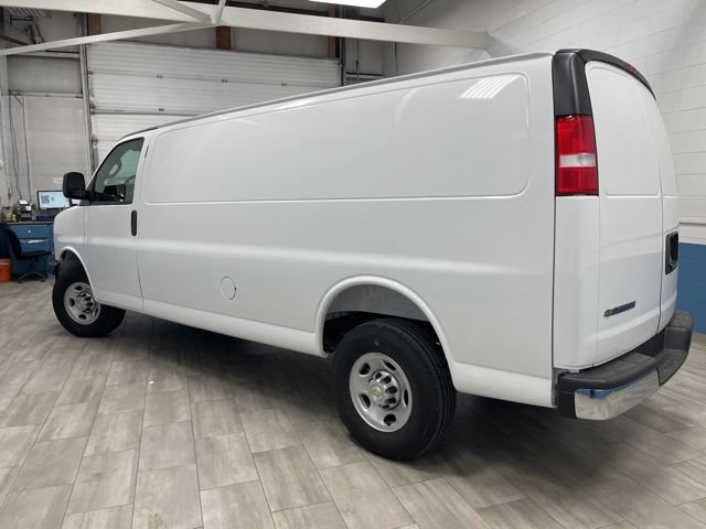 New 2026 Chevrolet Express 3500 Extended w/ Driver Convenience Package RWD image 3
