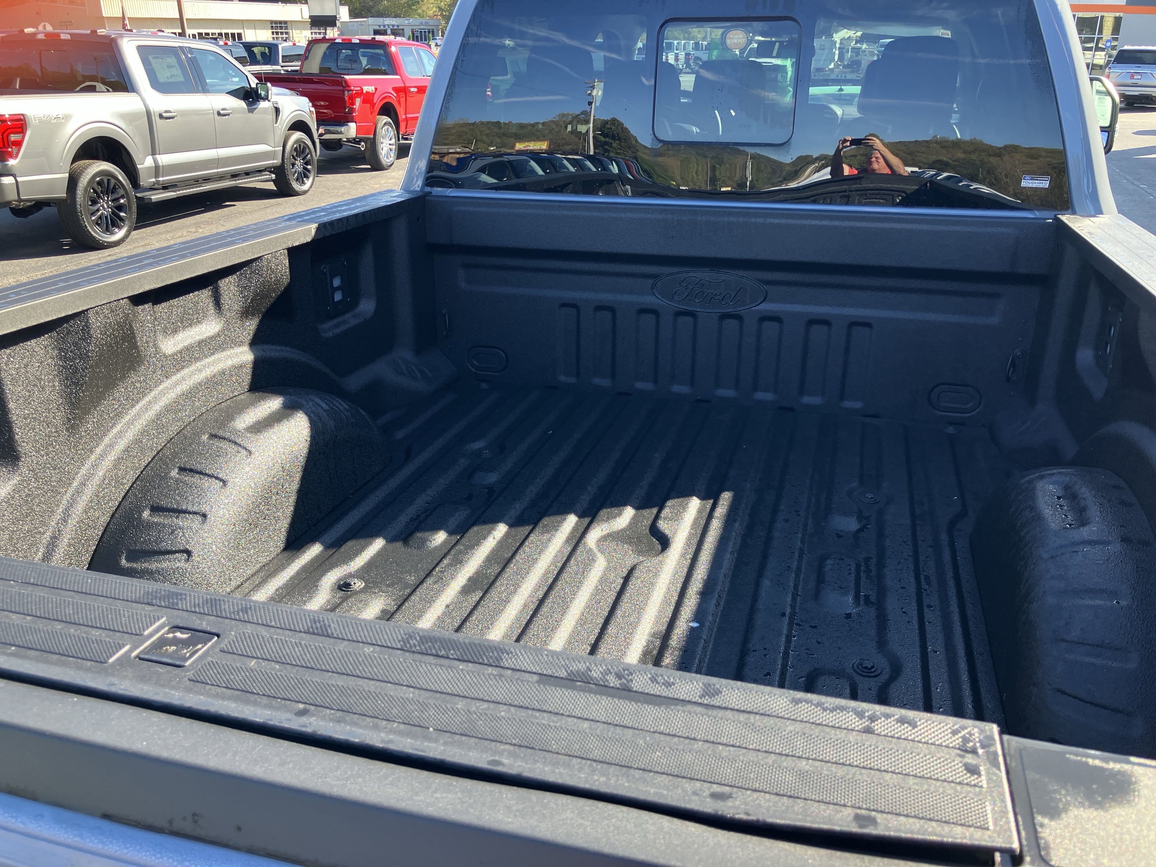 New 2026 Ford F350 Lariat image 8