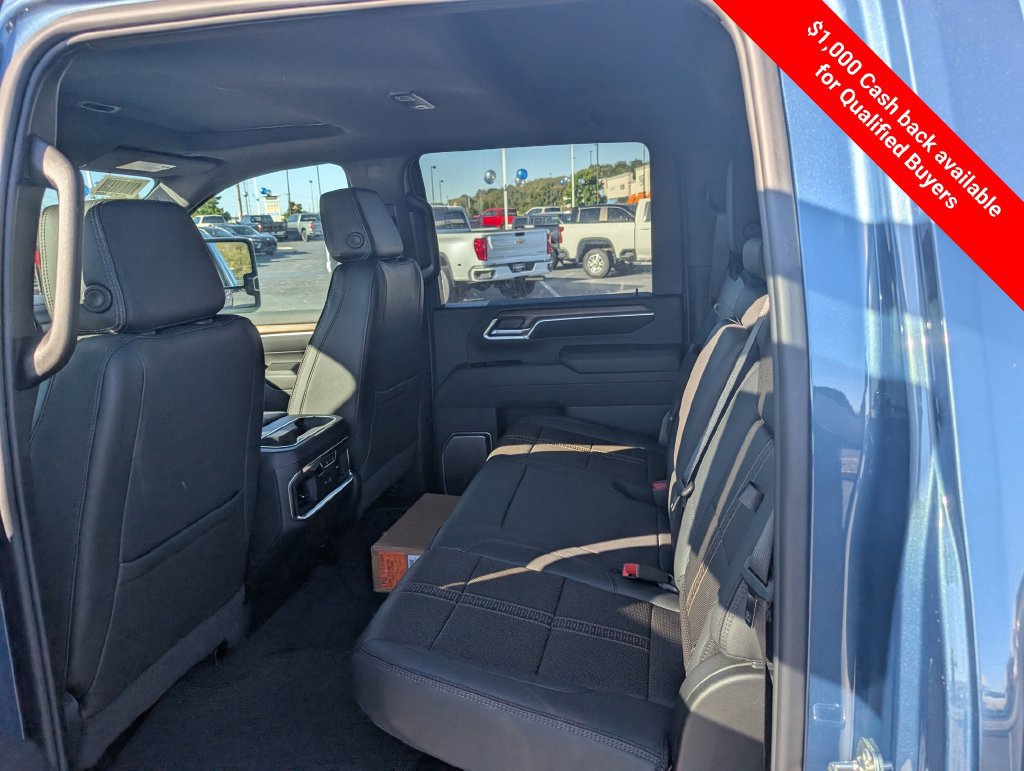 New 2026 Chevrolet Silverado 3500 High Country w/ High Country Premium Package AWD/4WD image 11