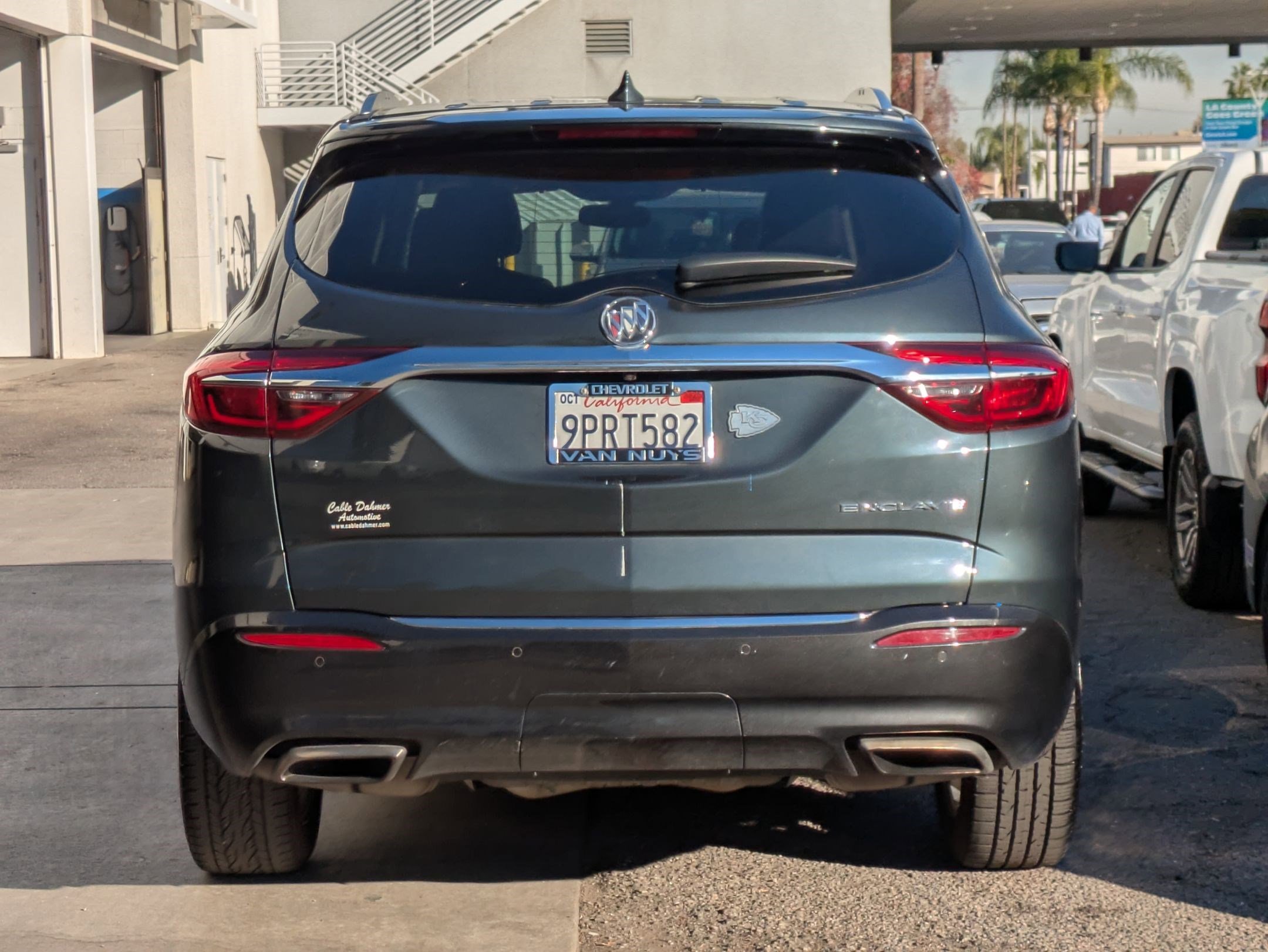 Used 2019 Buick Enclave Essence image 4