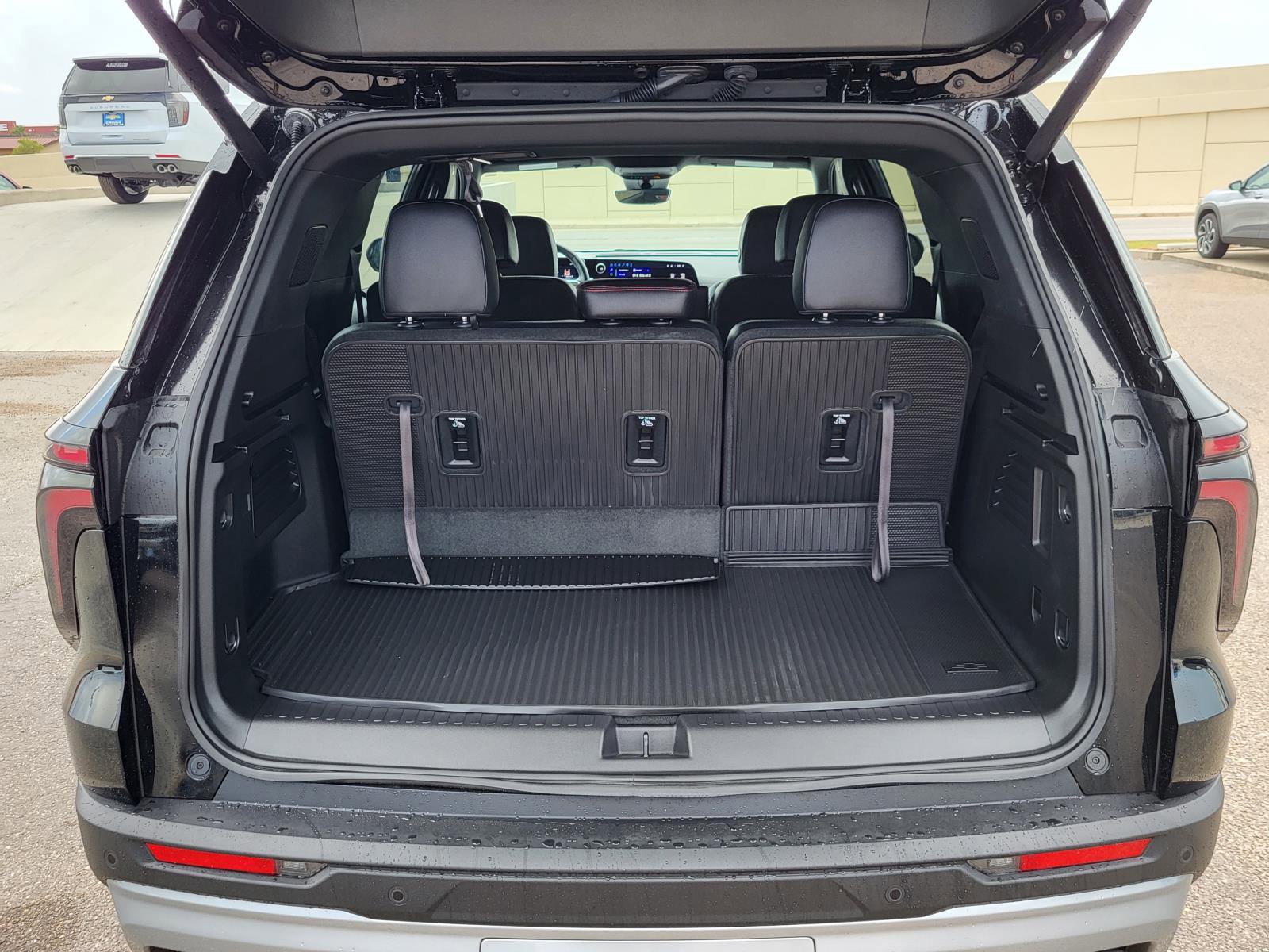 Used 2026 Chevrolet Traverse Z71 w/ Driver Confidence Package image 12