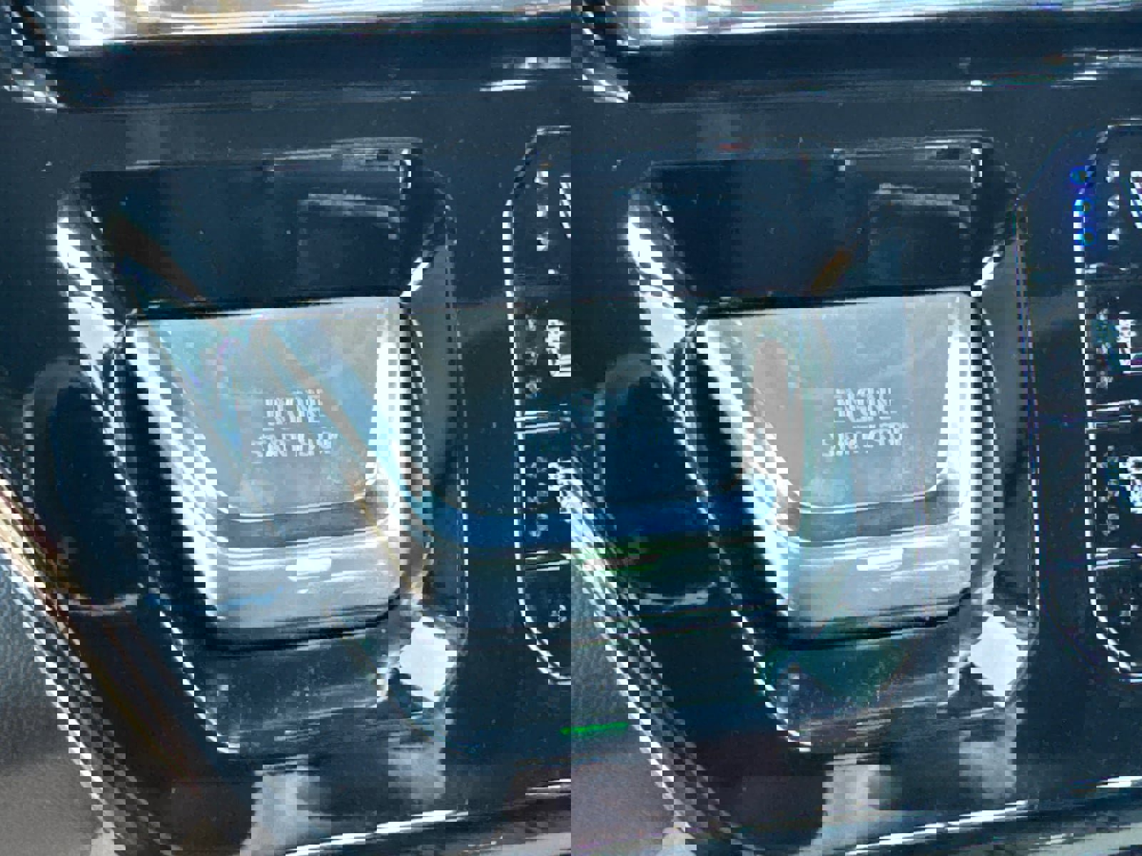 Used 2025 GMC Sierra 1500 Denali image 31