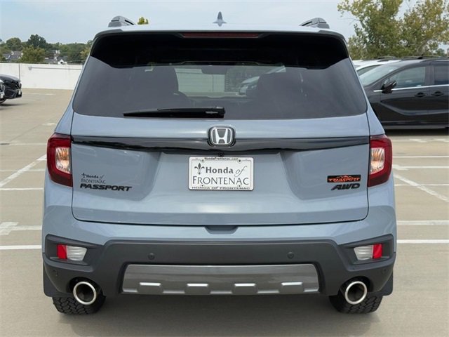 Used 2024 Honda Passport TrailSport image 5