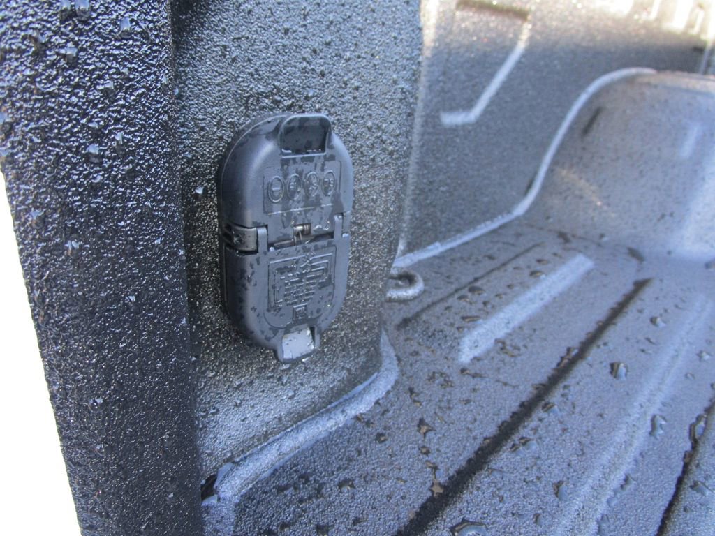 New 2026 Chevrolet Silverado 2500 Custom w/ Custom Value Package image 21