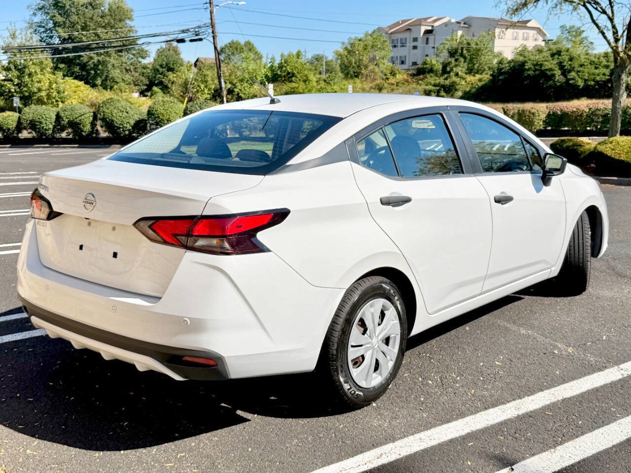 Used 2020 Nissan Versa S image 7