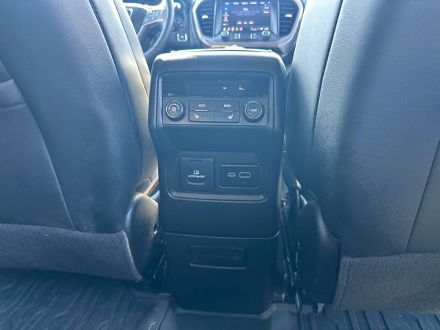 Used 2023 GMC Acadia AT4 w/ Preferred Package image 16