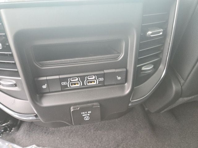 New 2026 RAM 1500 Laramie w/ Night Edition AWD/4WD image 7