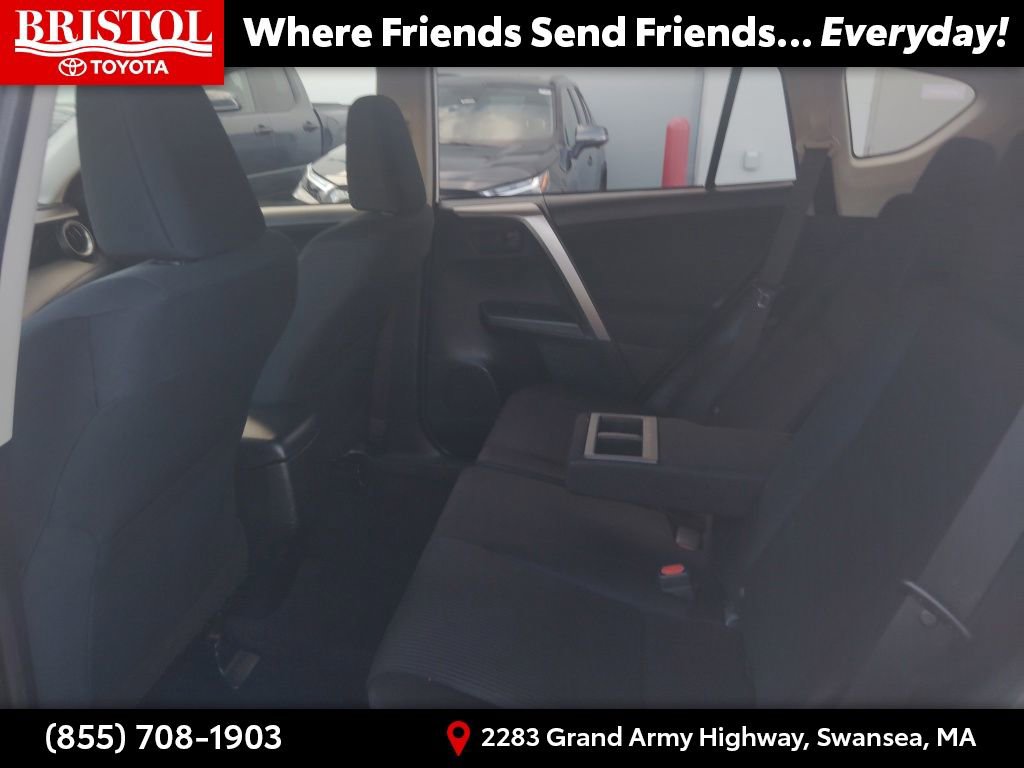 Used 2016 Toyota RAV4 LE image 15