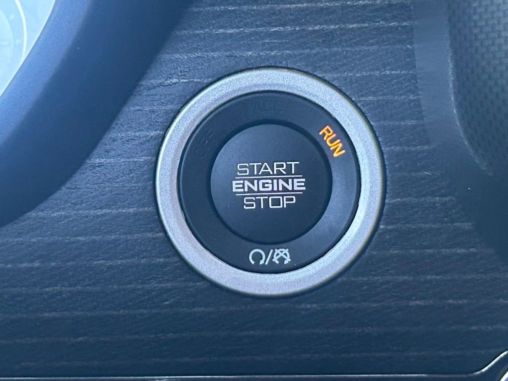 Used 2022 RAM 1500 Limited w/ Body Color Bumper Group image 45