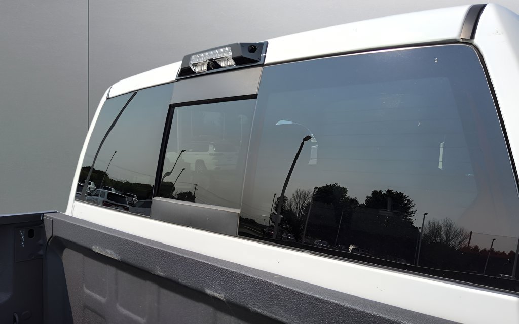Used 2025 RAM 3500 Laramie AWD/4WD image 45