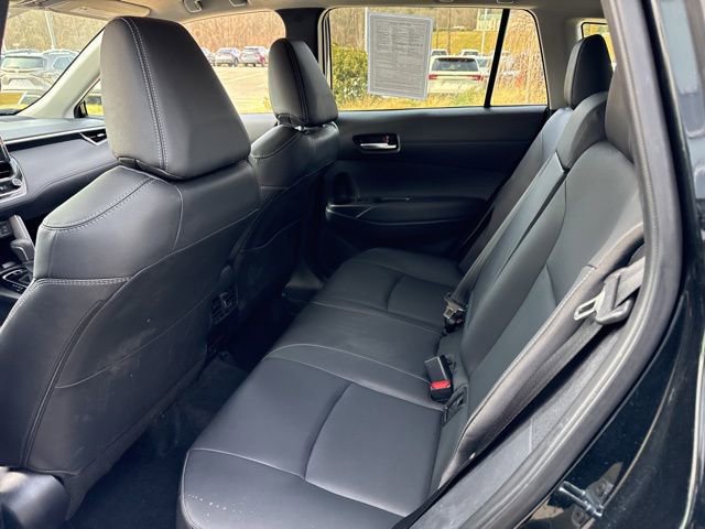 Used 2025 Toyota Corolla Cross XLE image 26