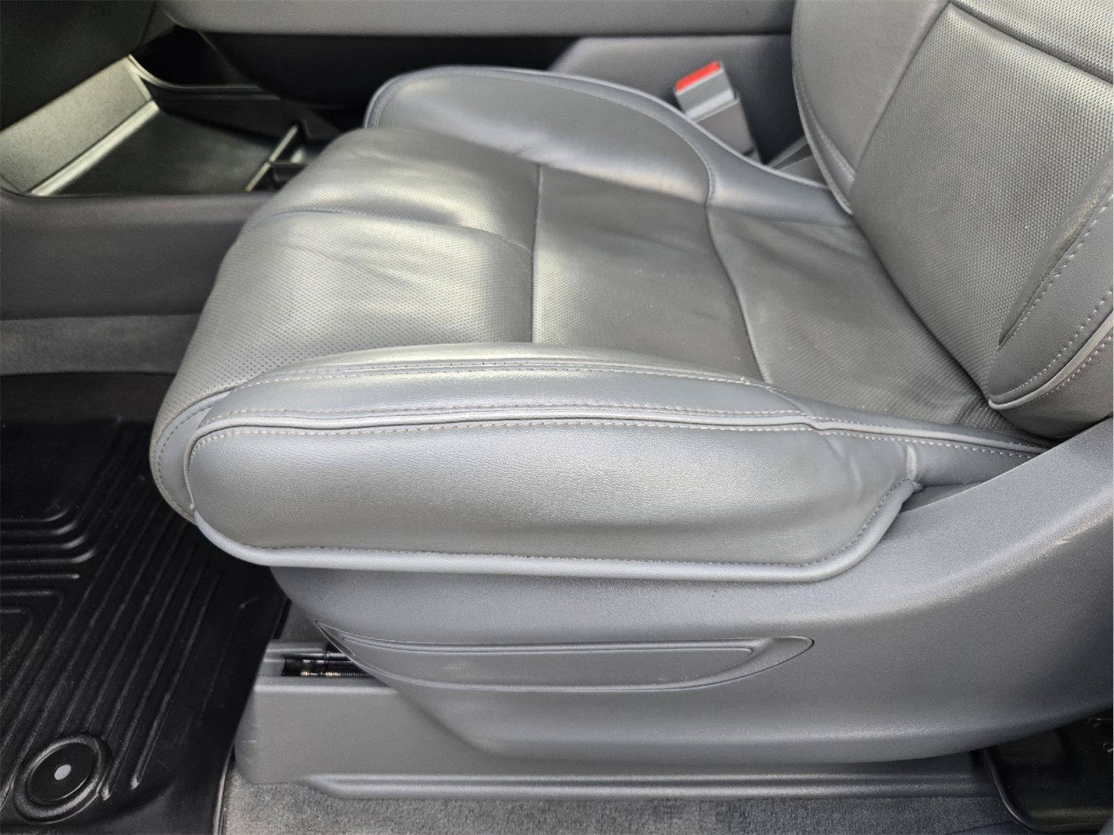 Used 2019 Lincoln Navigator L Reserve AWD/4WD image 21