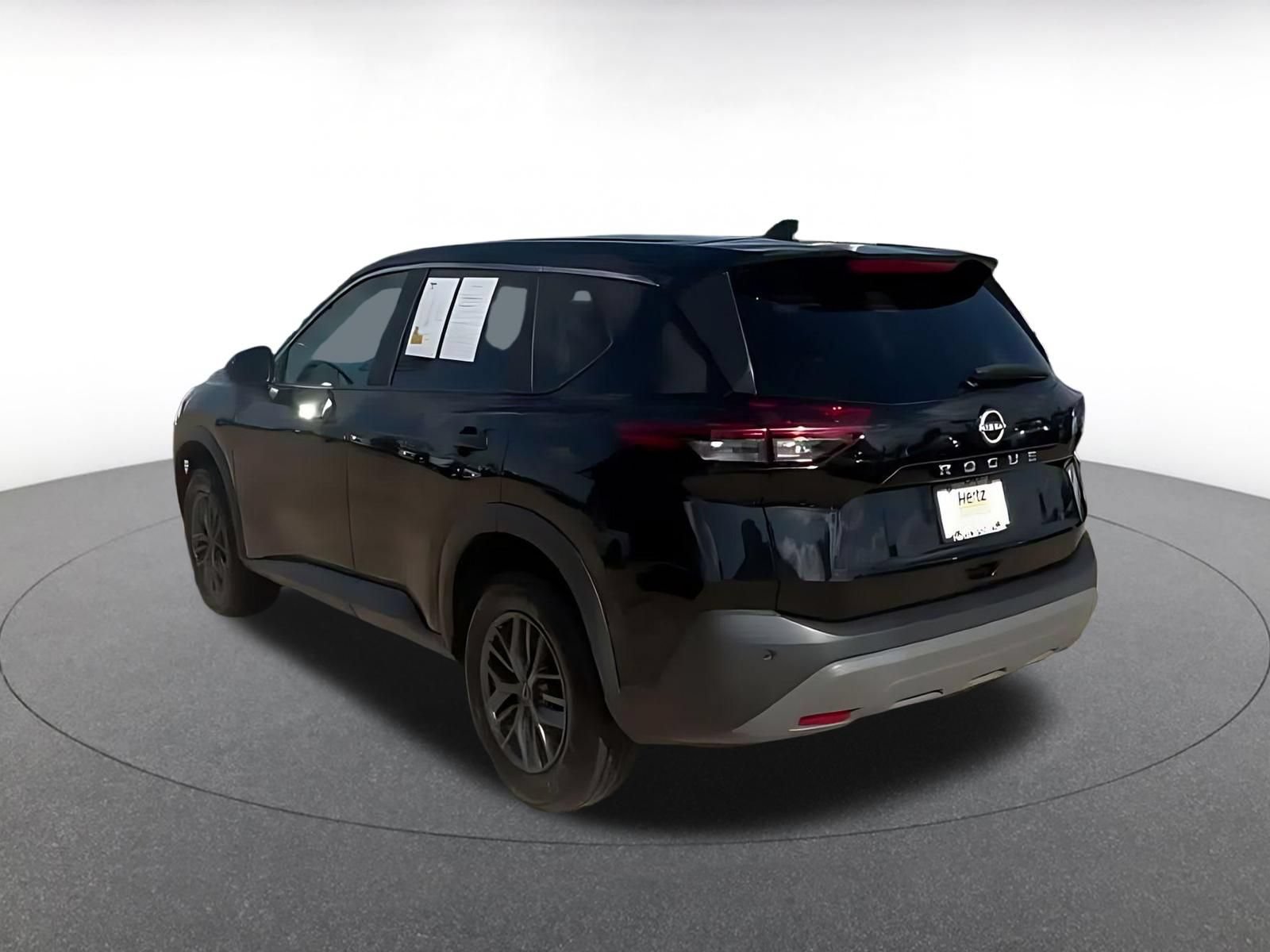 Used 2023 Nissan Rogue S FWD image 12