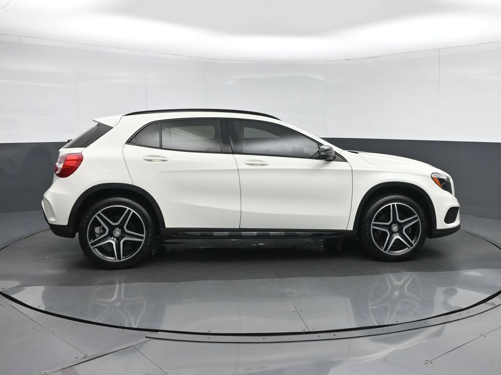 Used 2016 Mercedes-Benz GLA 250 image 8