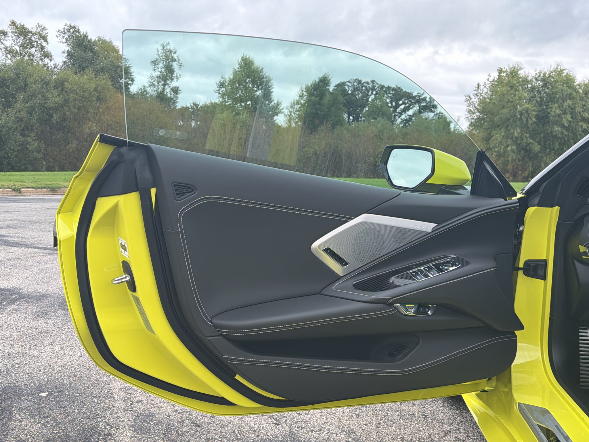 Used 2024 Chevrolet Corvette Stingray Premium Conv w/ 3LT RWD image 16