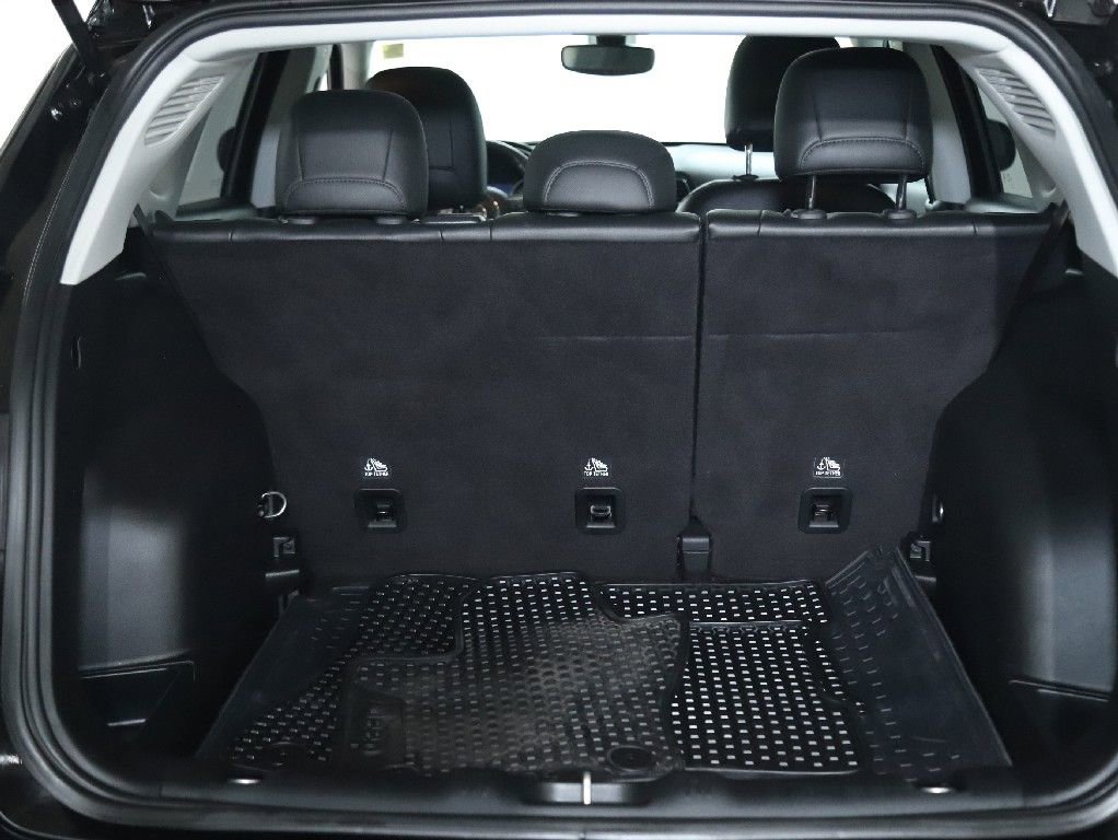 Used 2019 Jeep Compass Altitude image 32