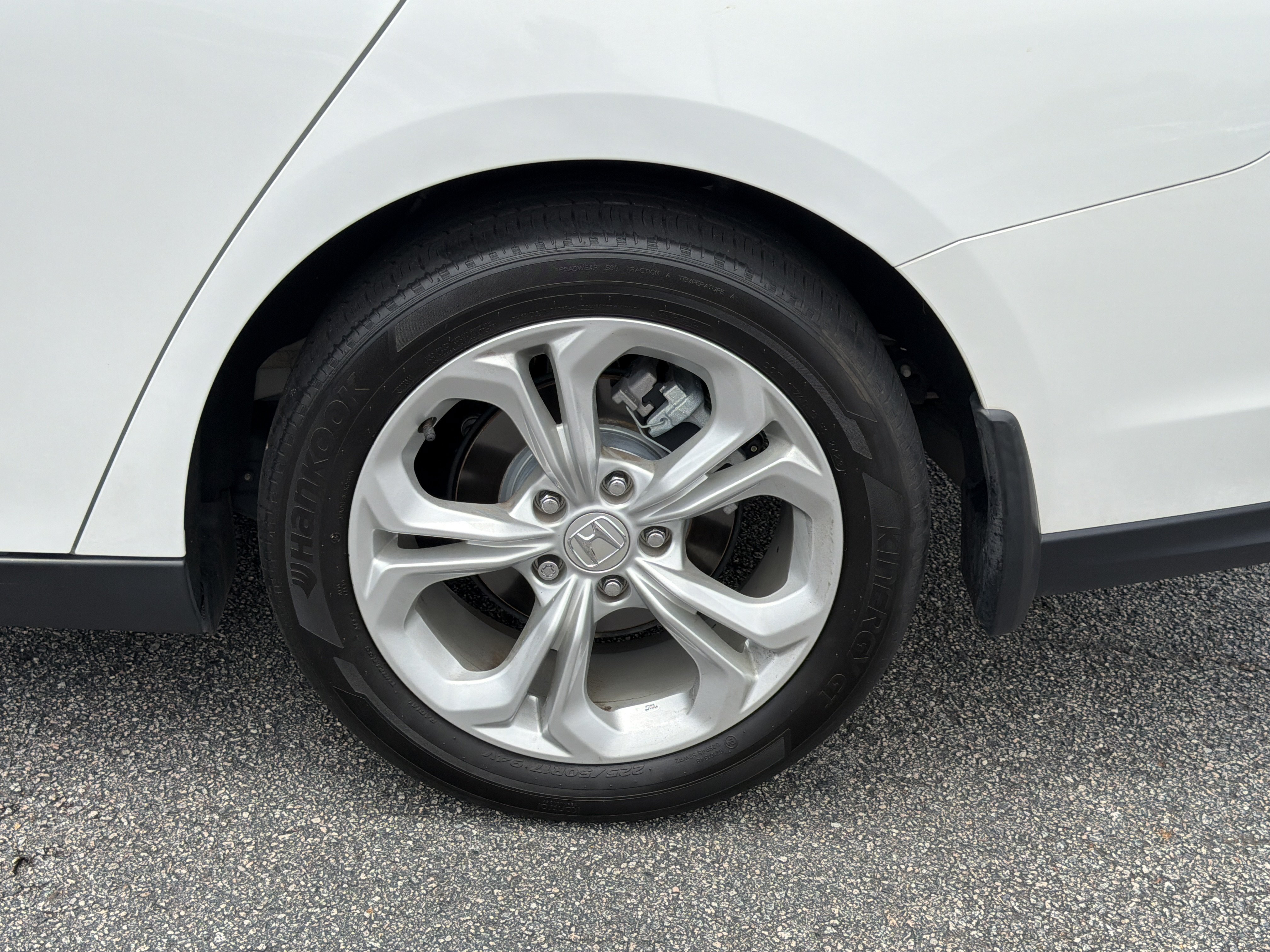 Used 2024 Honda Accord LX image 30