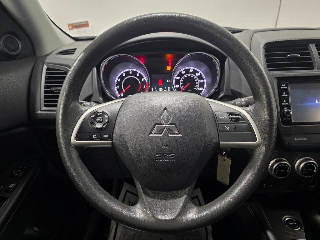 Used 2023 Mitsubishi Outlander Sport ES image 4