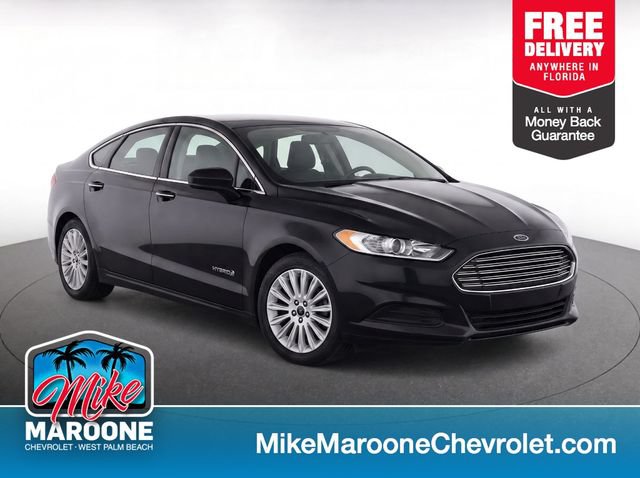 Used 2015 Ford Fusion S FWD image 1