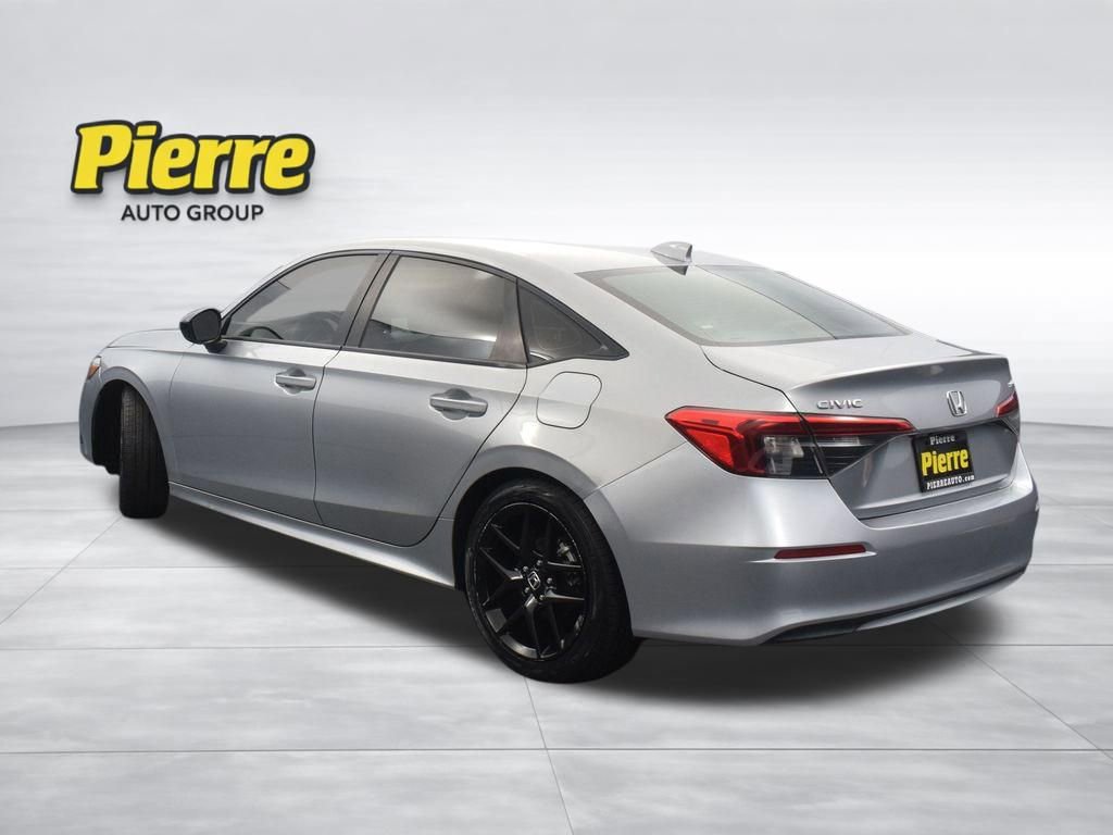 Used 2022 Honda Civic Sport image 2