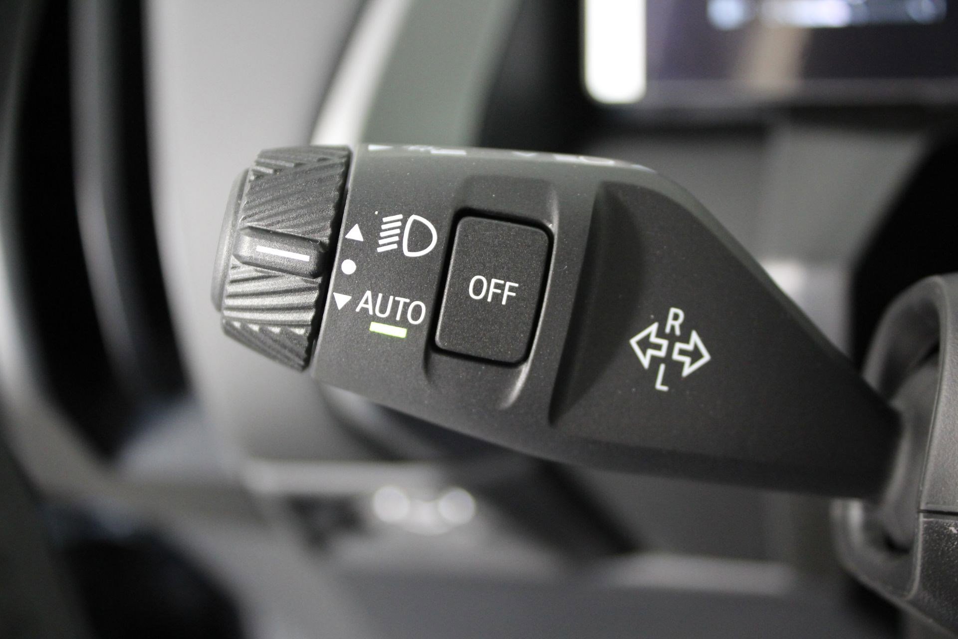 New 2026 BMW X3 xDrive30 w/ M Sport Package AWD/4WD image 29