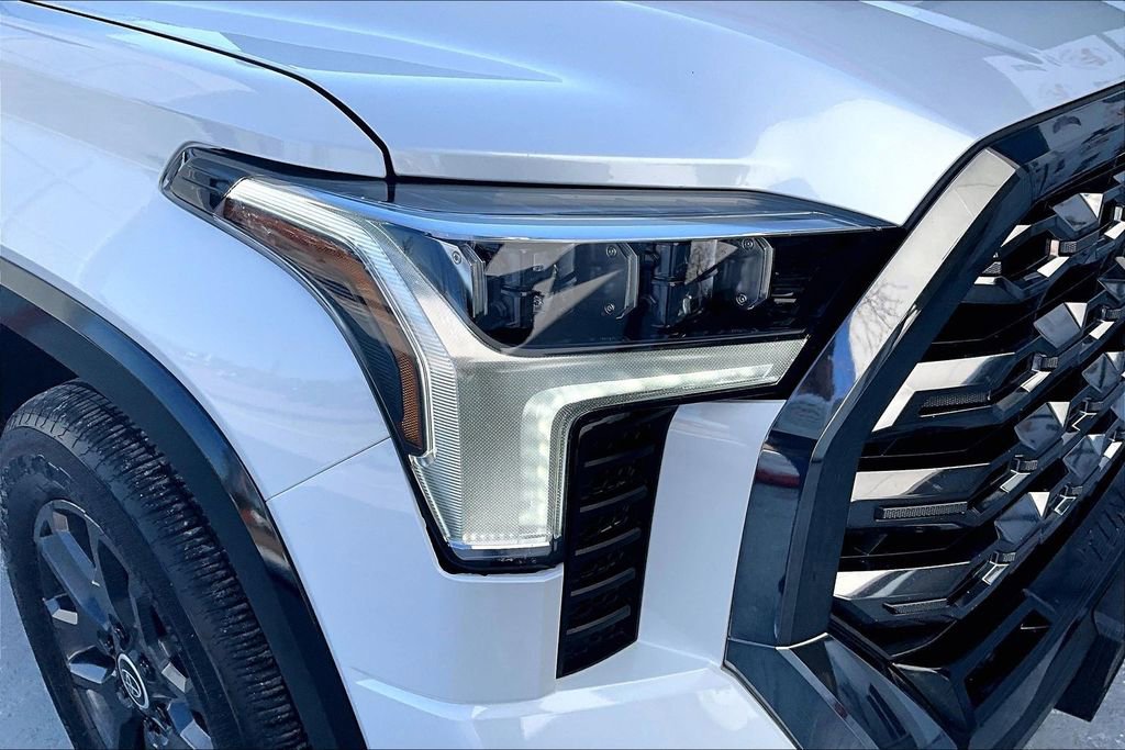 Used 2024 Toyota Tundra Platinum image 29