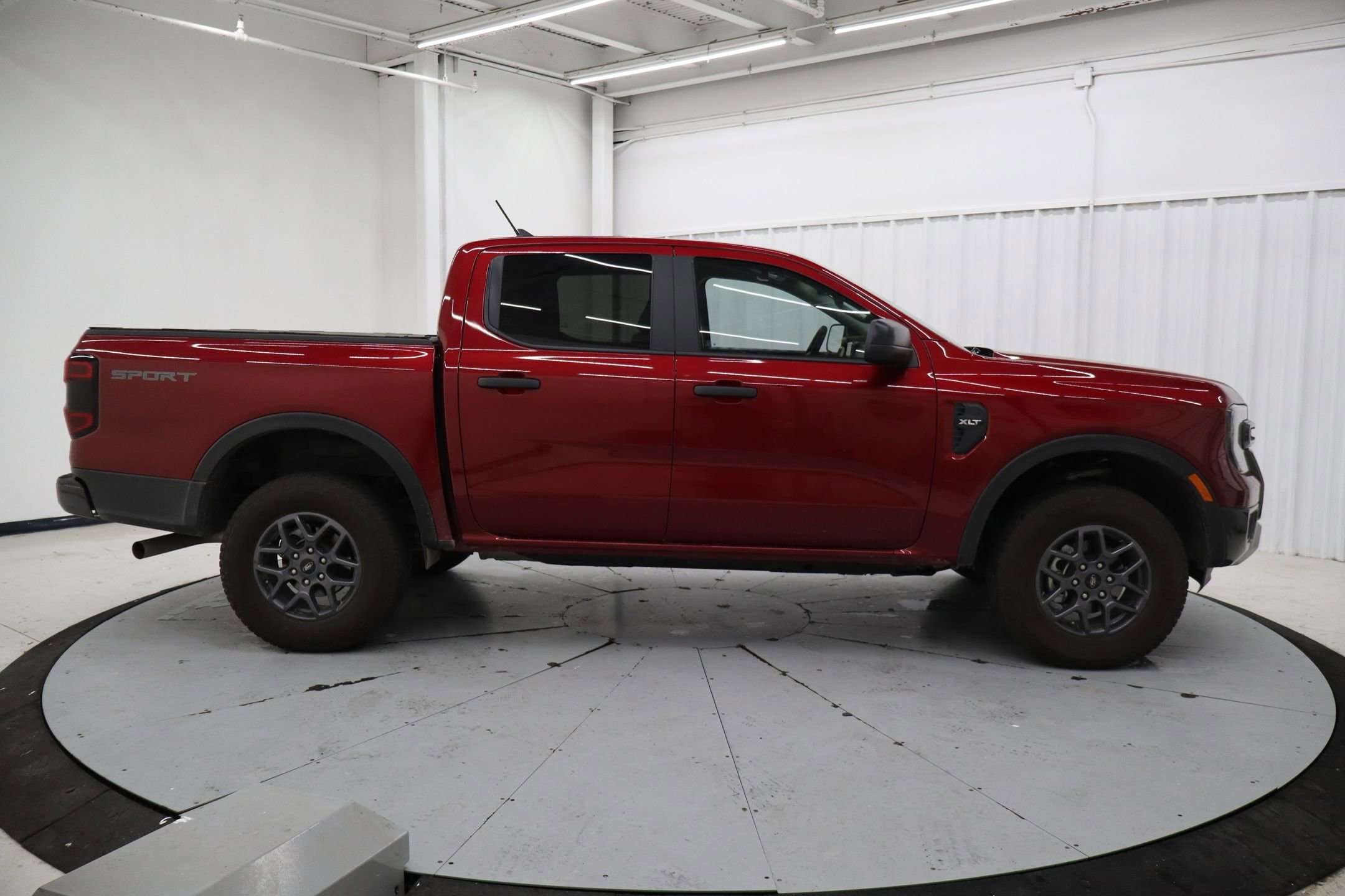 Used 2025 Ford Ranger XLT w/ Equipment Group 301A High RWD image 2