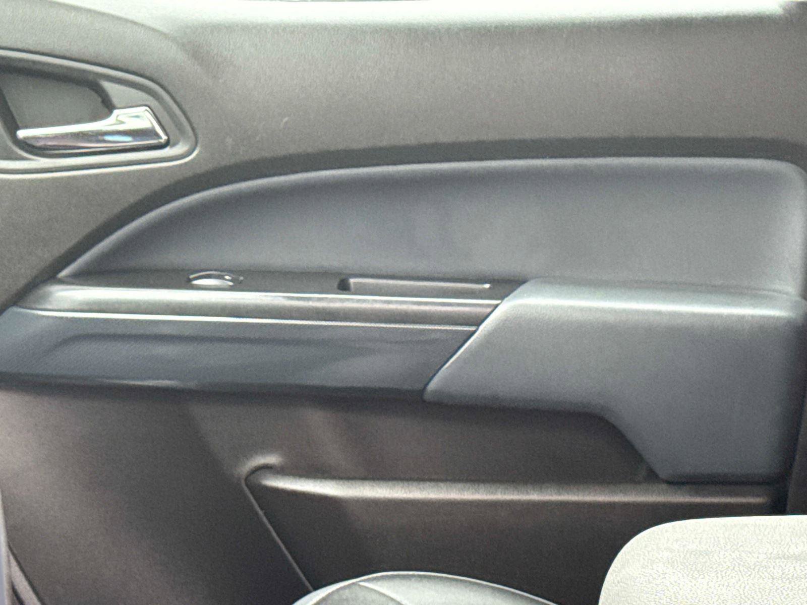 Used 2016 Chevrolet Colorado Z71 image 21