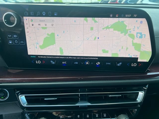 Used 2024 Chevrolet Traverse Z71 AWD/4WD image 31