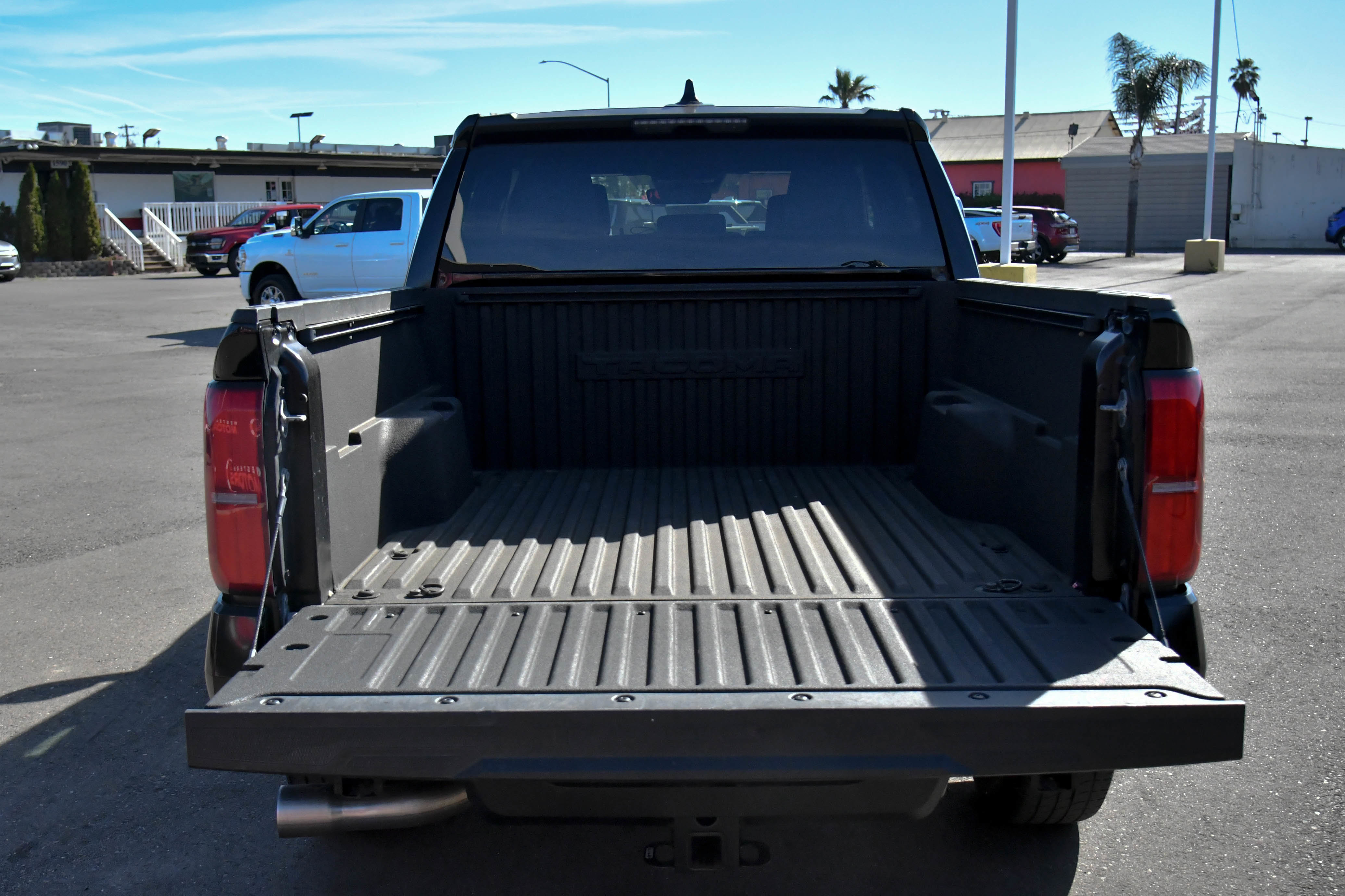 Used 2024 Toyota Tacoma SR5 image 41