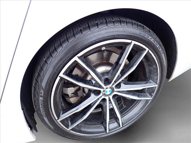Used 2022 BMW 330i xDrive Sedan w/ M Sport Package AWD/4WD image 7