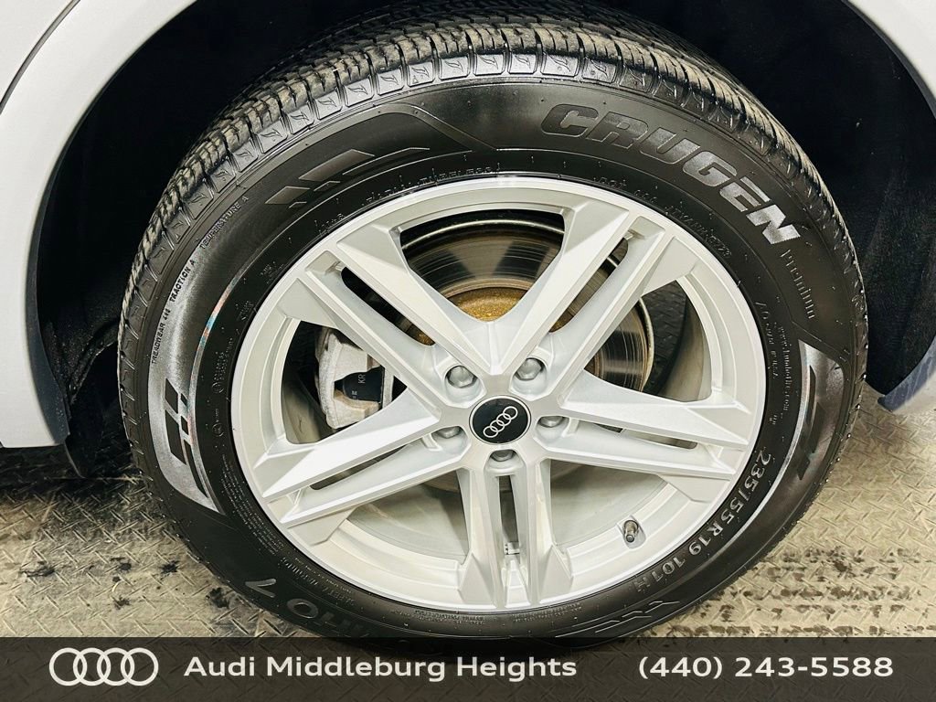 Certified 2024 Audi Q5 e Premium Plus AWD/4WD image 31