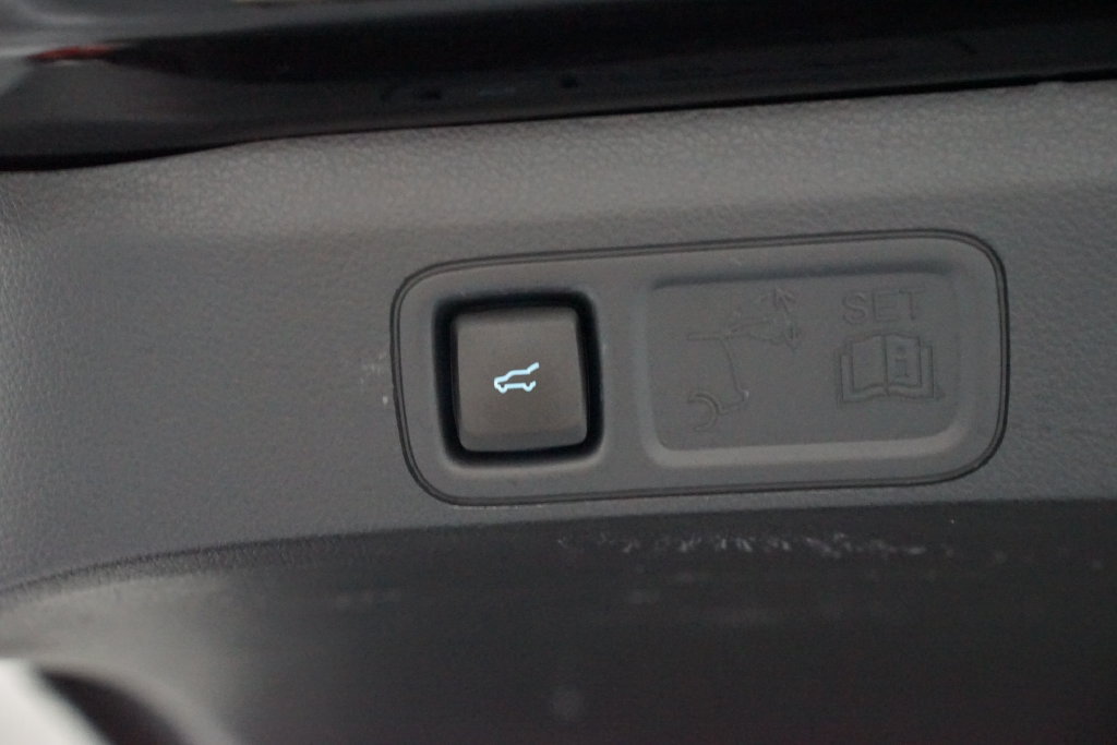 Used 2023 Ford Expedition XLT RWD image 34