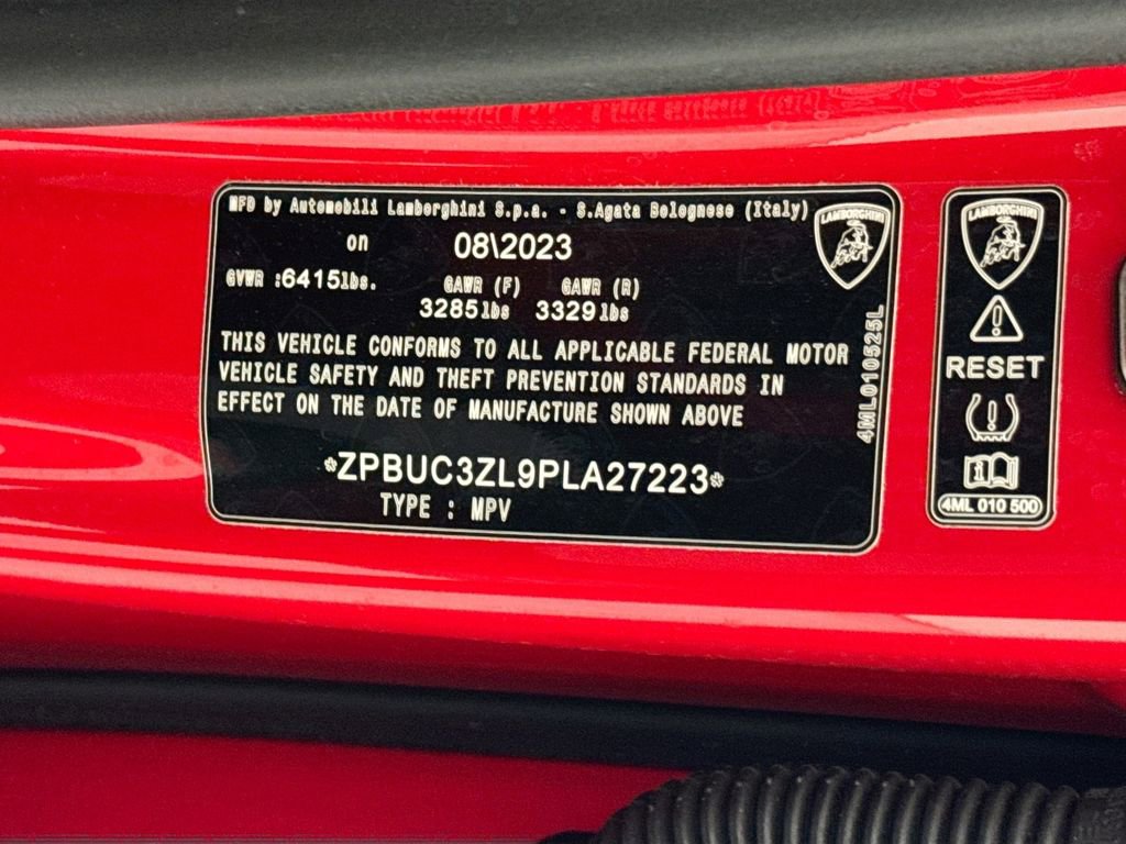 Used 2023 Lamborghini Urus Performante image 35