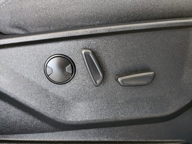 Used 2022 Ford F150 XLT w/ Equipment Group 302A High image 17