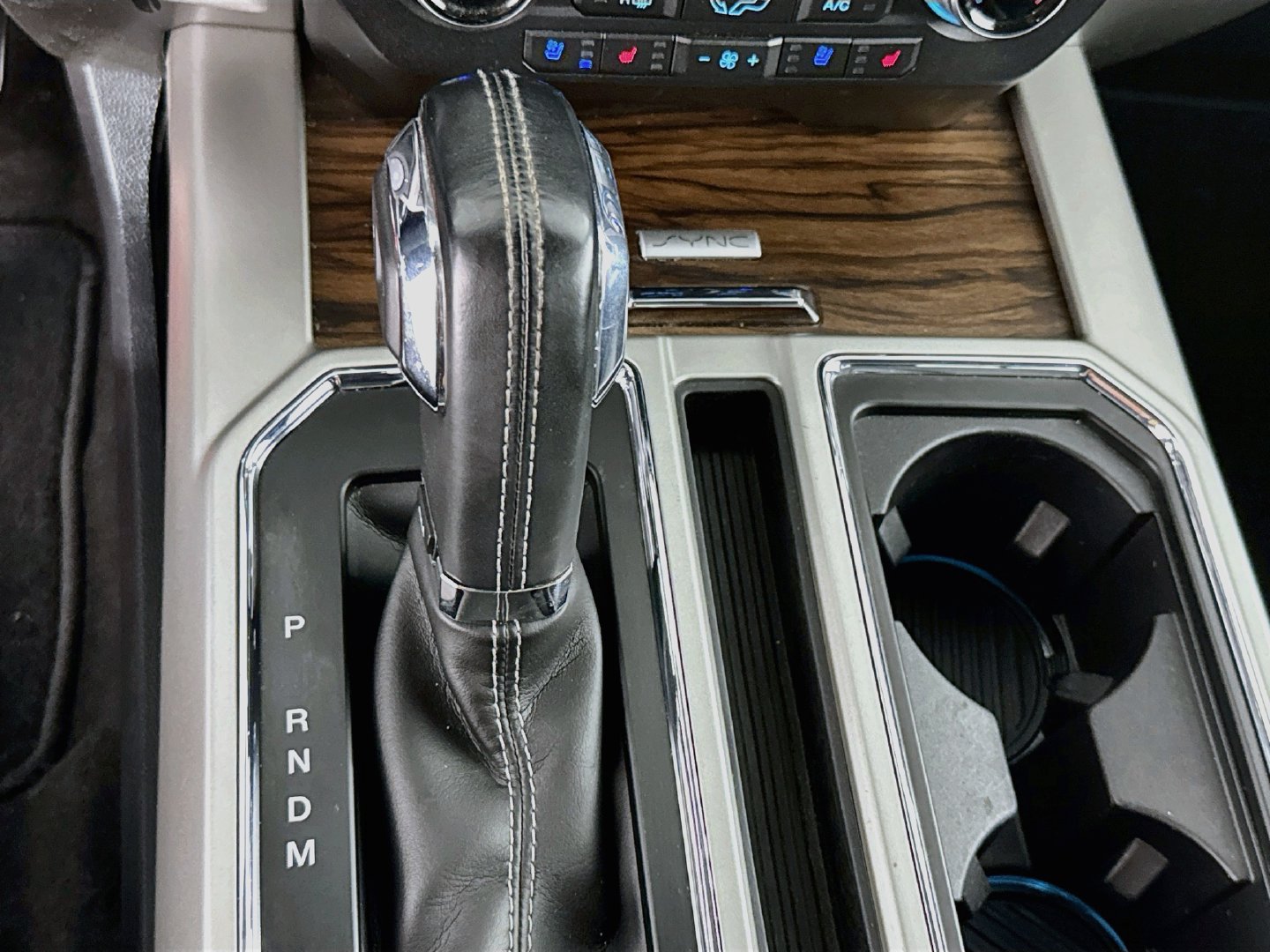 Used 2018 Ford F150 Lariat w/ Equipment Group 501A Mid RWD image 17