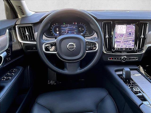 Used 2023 Volvo S90 B6 Plus w/ Protection Package Premier AWD/4WD image 7