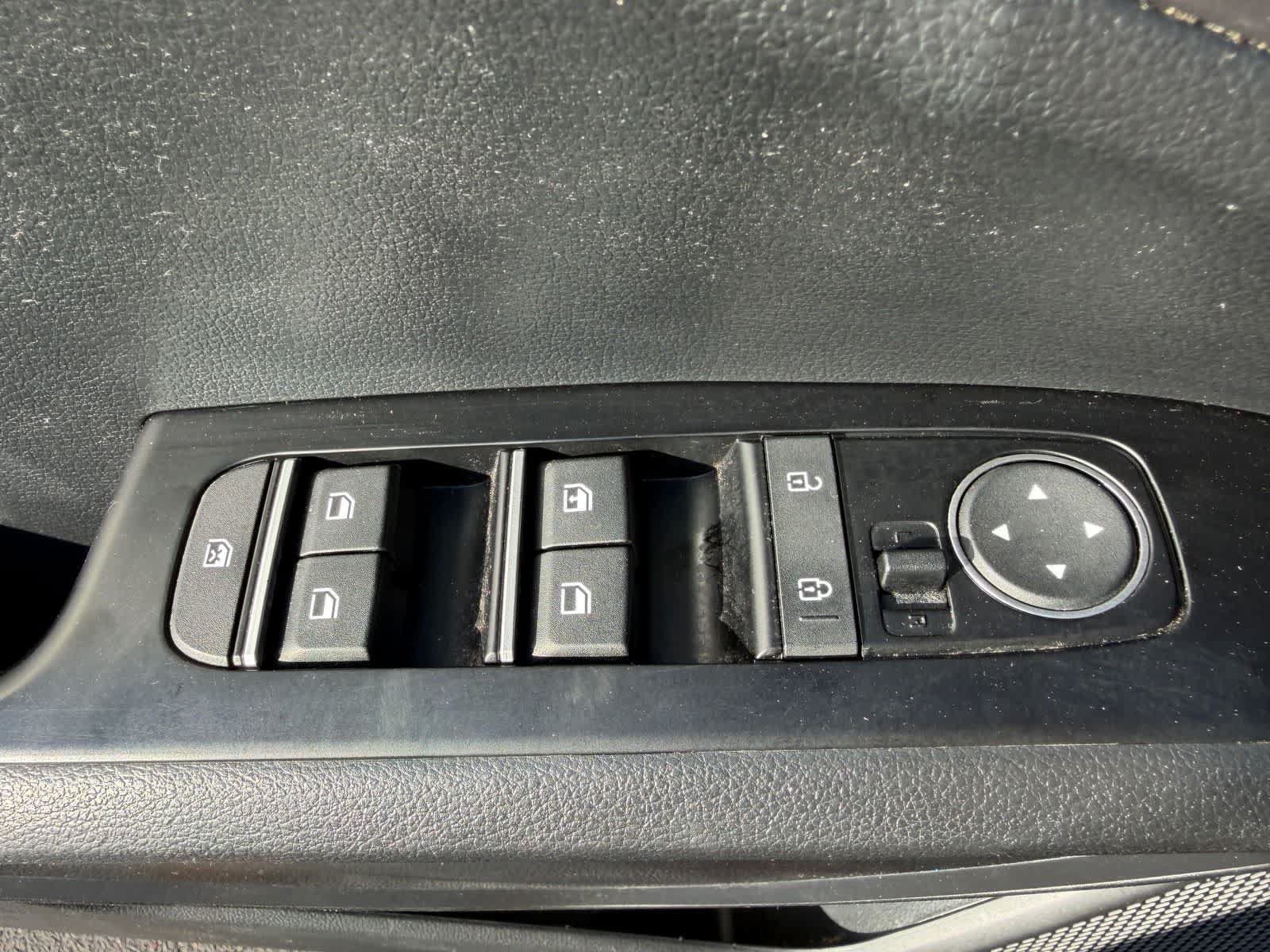 Used 2021 Kia Soul GT-Line FWD image 12