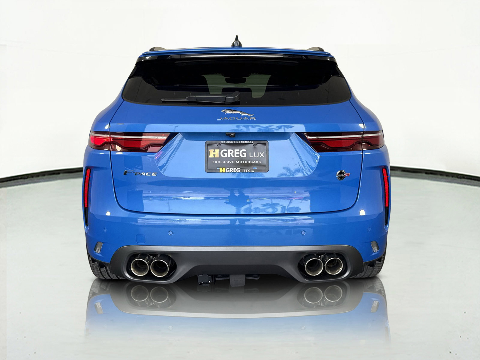 Used 2021 Jaguar F-PACE SVR image 7