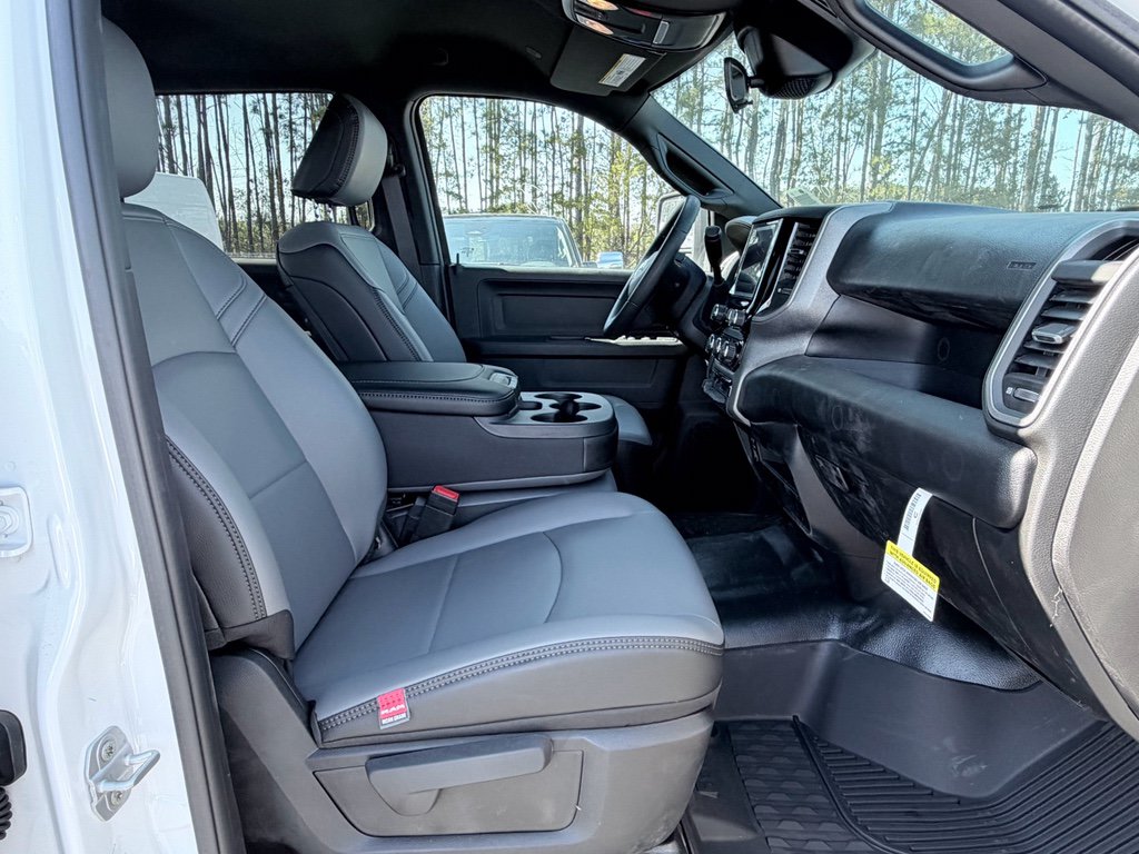 New 2026 RAM 3500 Tradesman w/ Chrome Appearance Group A AWD/4WD image 21
