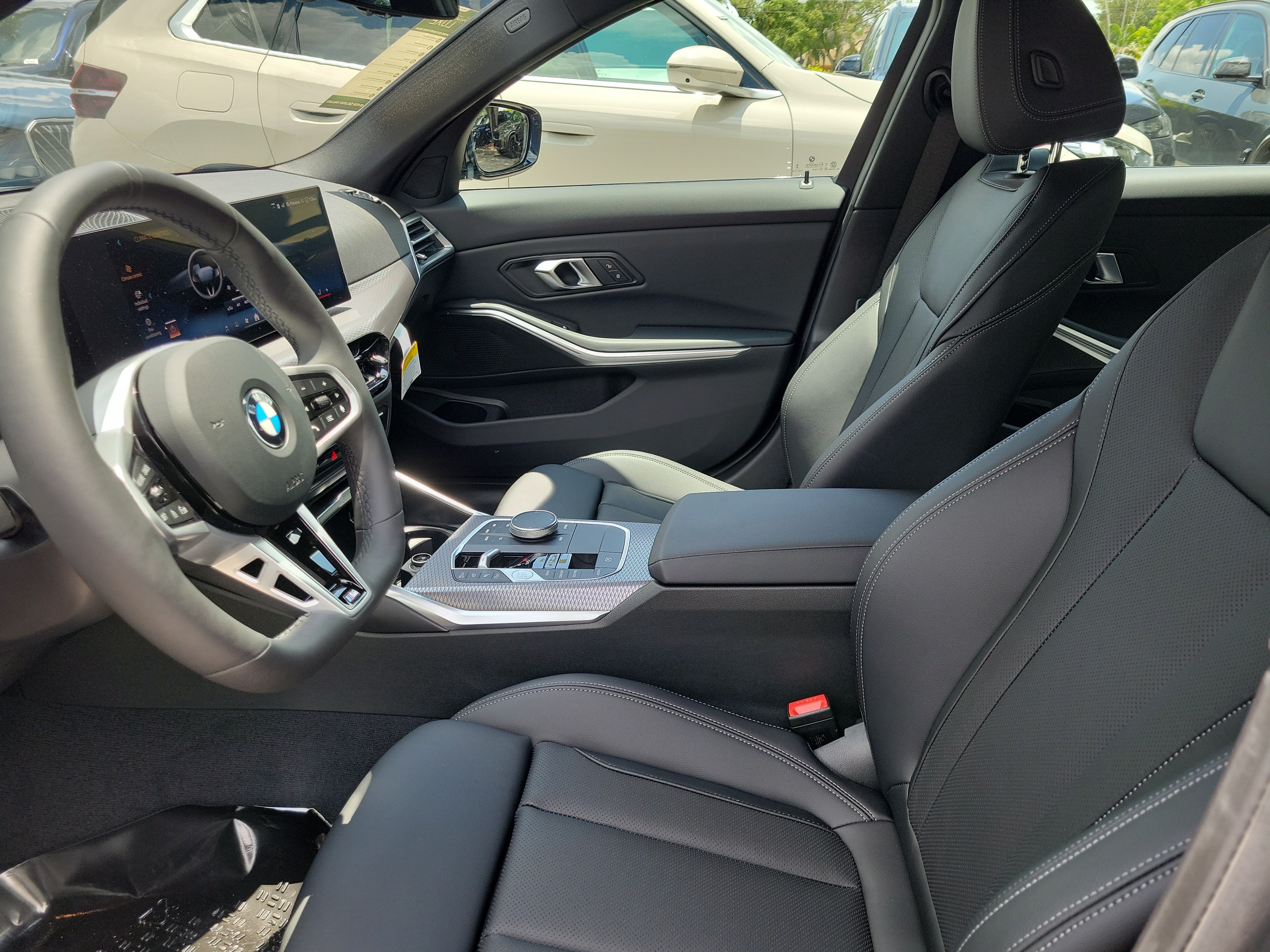 New 2026 BMW 330i Sedan w/ M Sport Package RWD image 12