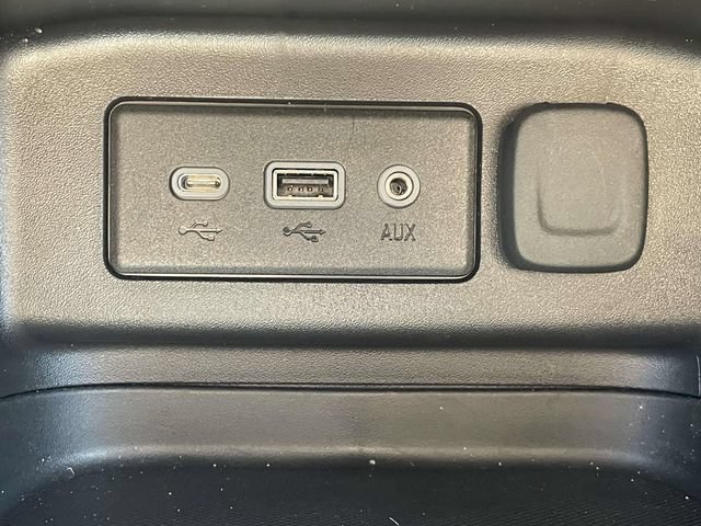 Used 2024 Chevrolet Equinox RS FWD image 20
