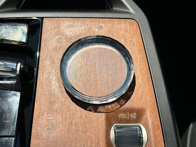 Certified 2023 BMW iX xDrive50 w/ Premium Package image 25