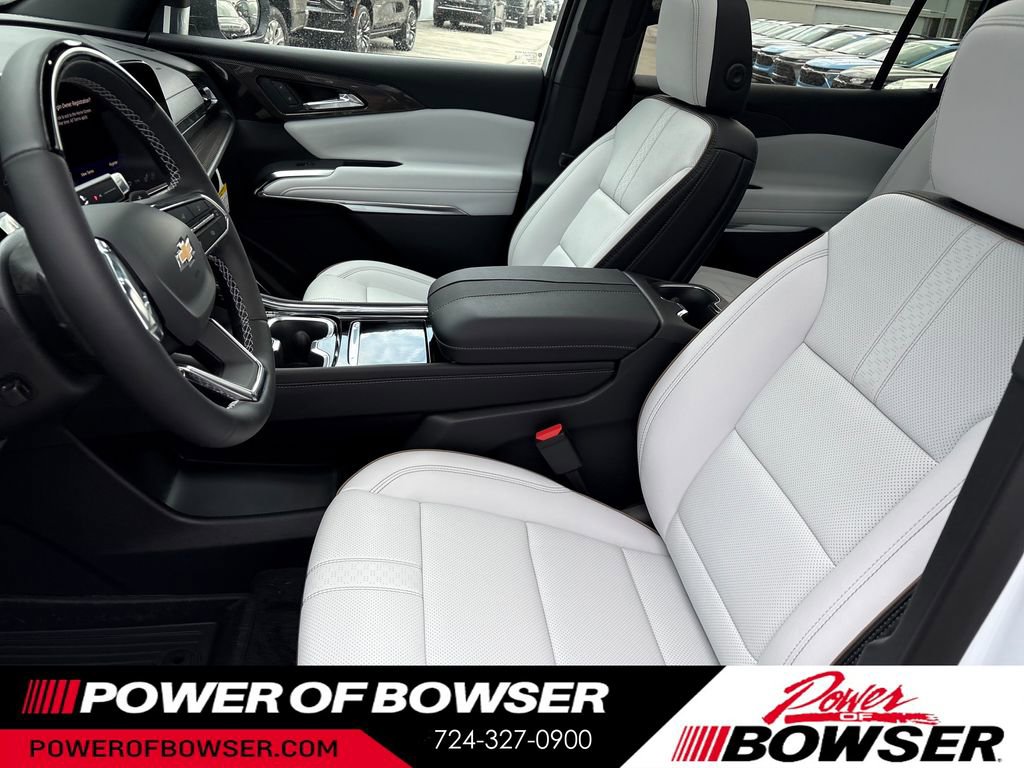 New 2026 Chevrolet Traverse High Country w/ LPO, Floor Liner Package AWD/4WD image 4