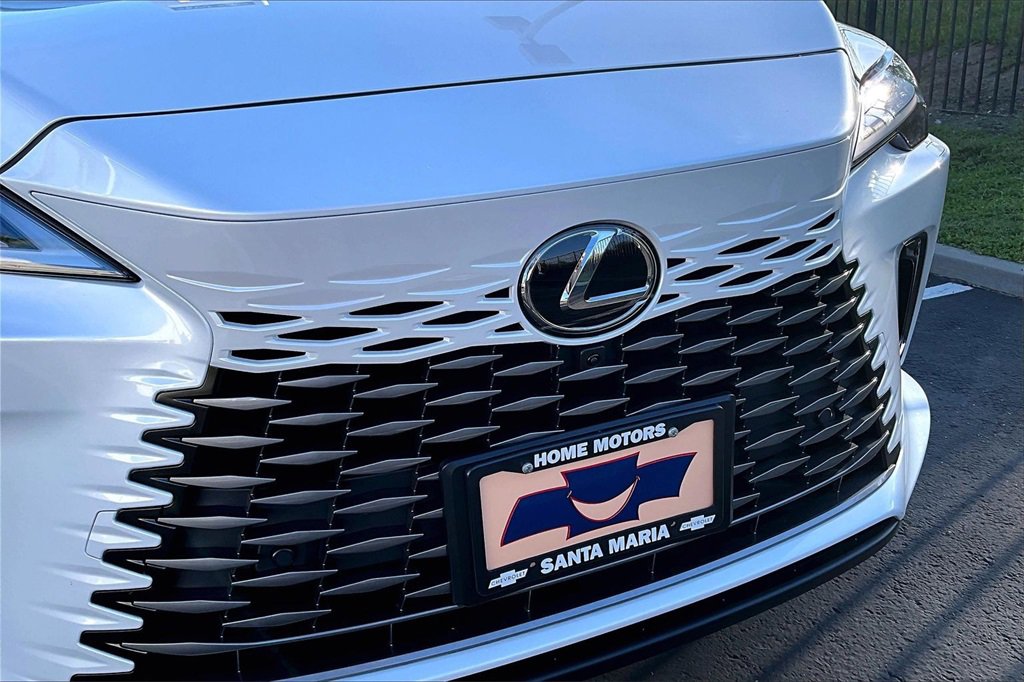 Used 2024 Lexus RX 450h AWD w/ Luxury Package image 26