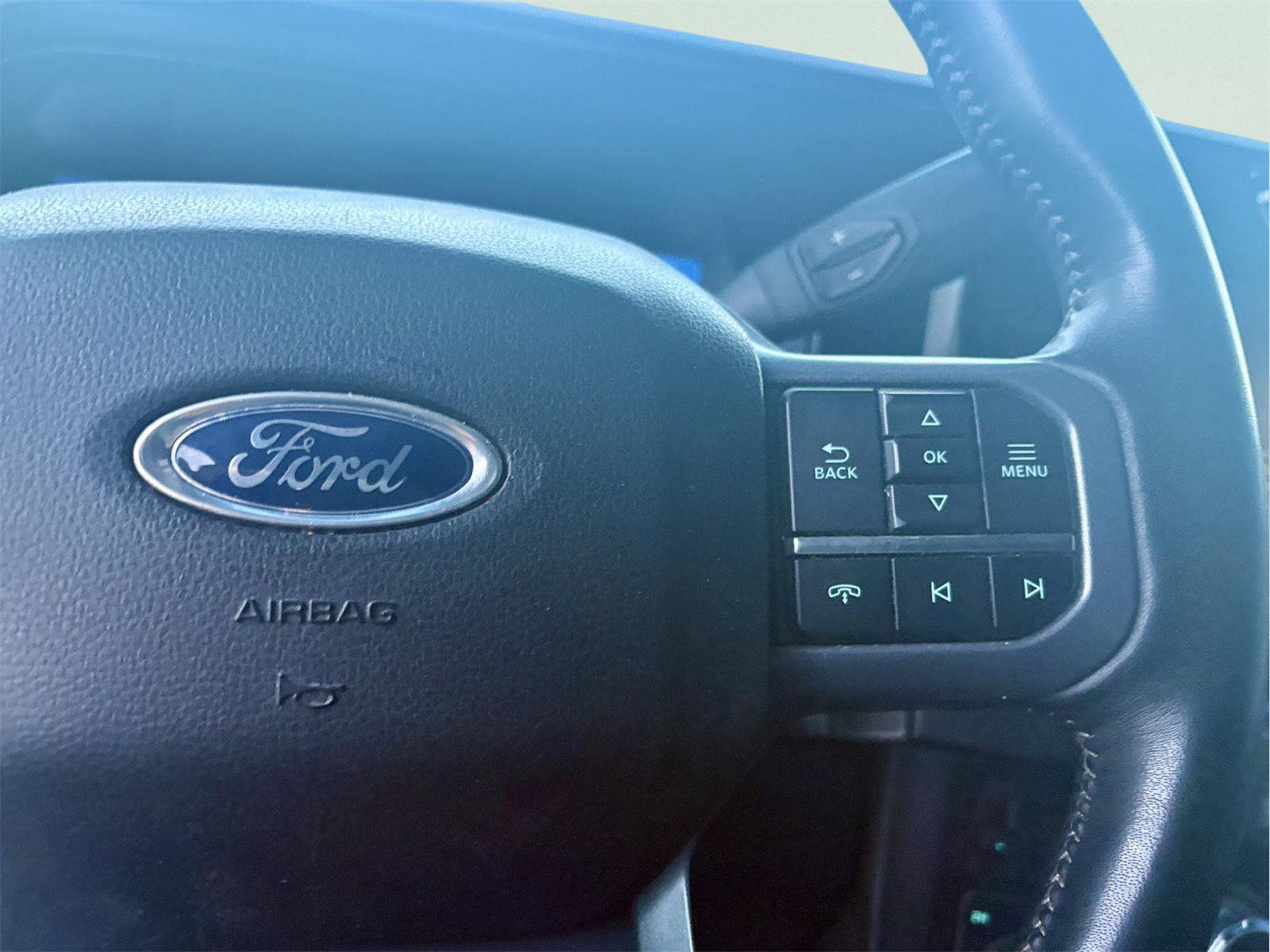 Used 2023 Ford F250 Lariat w/ Lariat Ultimate Package AWD/4WD image 15