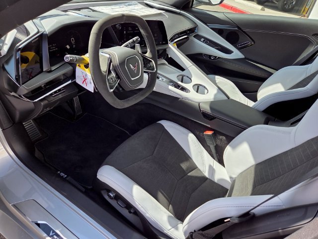 New 2027 Chevrolet Corvette Stingray Convertible w/ Z51 Performance Package RWD image 7